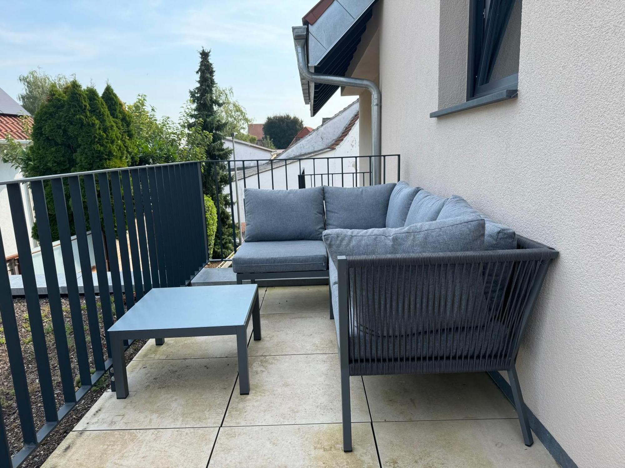 Moderne Ferienwohnung Mit Terrasse, Grill & Privatparkplatz Venningen Kültér fotó